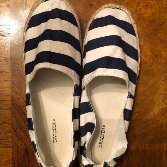 Fabric Flats - Picture 4 of 4